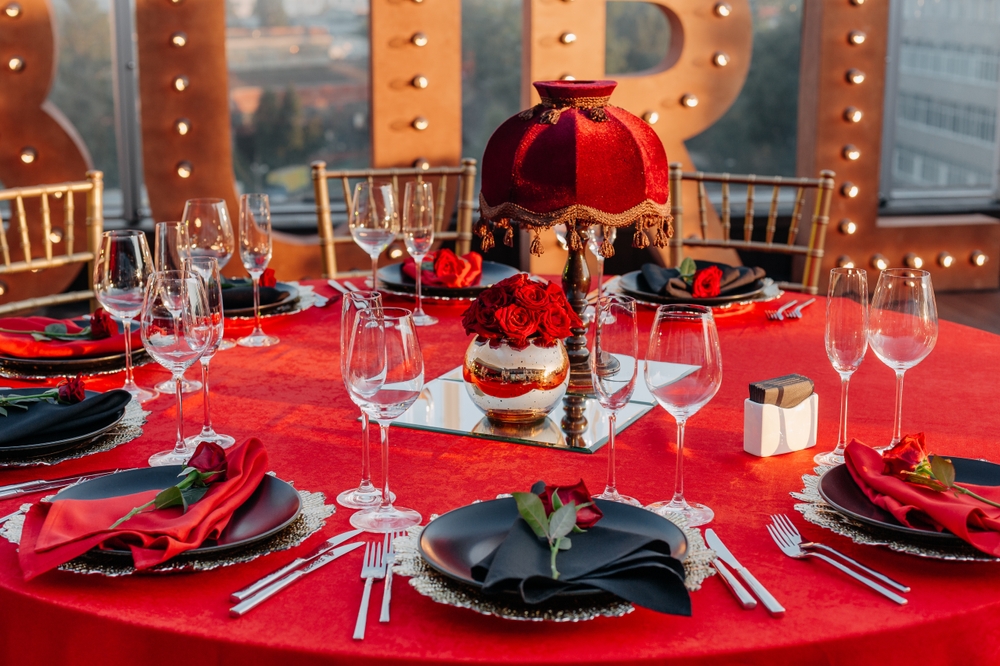 Comment harmoniser la décoration avec le thème du mariage