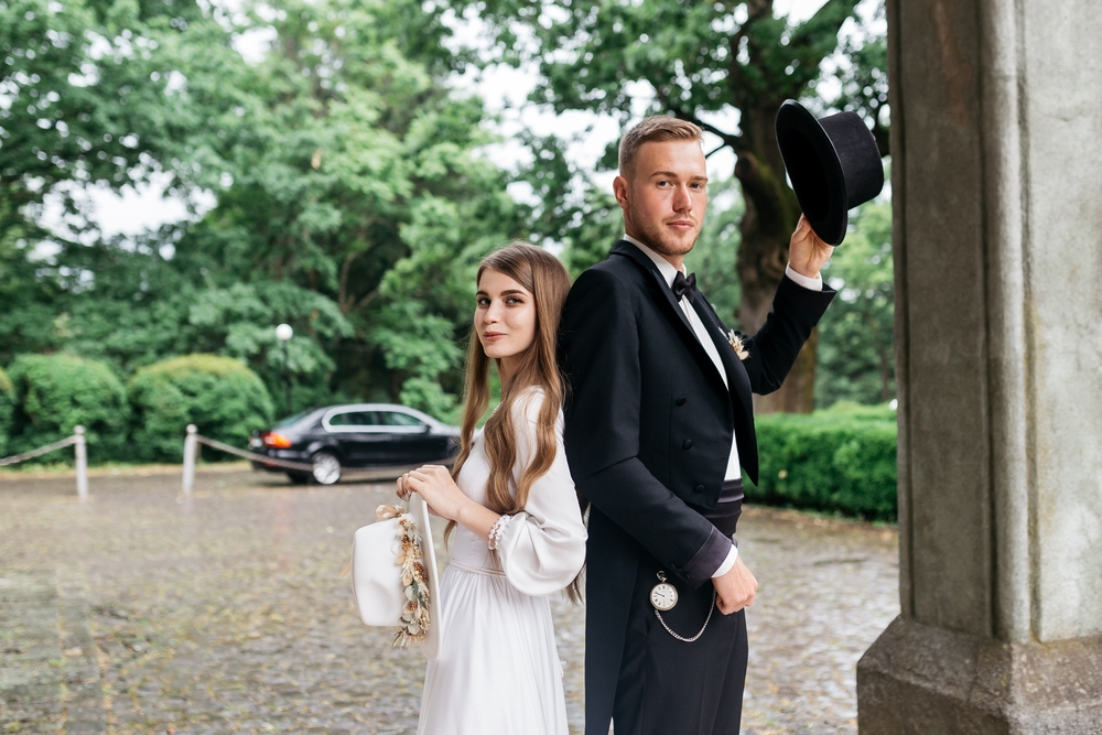 Idées de chapeaux pour une tenue de mariage